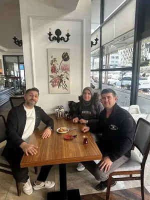 Ünlü kent pide kebap salonu