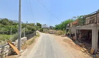 Üzümlü Market