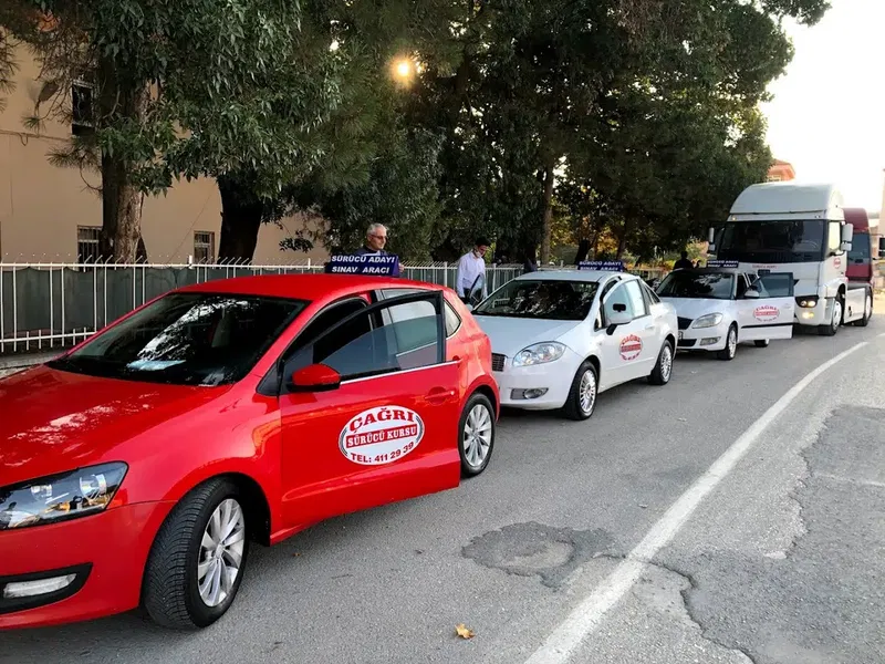 Şarkikaraağaç Çağrı Sürücü Kursu - Photo 4