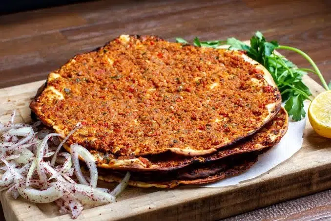 Şaşmaz Etli̇ Pi̇de & Lahmacun Salonu - Photo 9