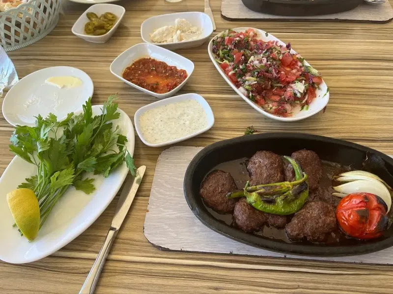 Şentürkler Alabalık Restaurant - Photo 2